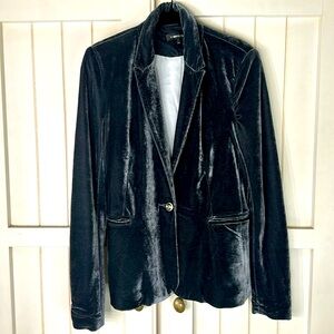 ✨✨Crushed Velvet Blazer✨✨